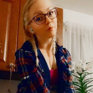 Meet your Posher, Kandice